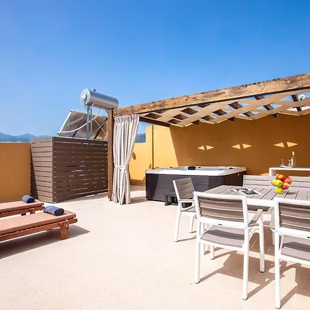Carya Ferienhaus *